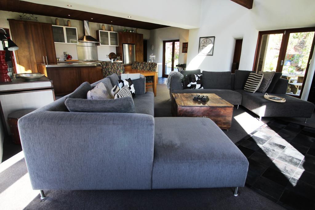 The Paddock Straw Bale Luxury Holiday House Arthurs Point Bagian luar foto